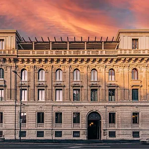 https://casa-cipriani-milano.italymilanhotels.net